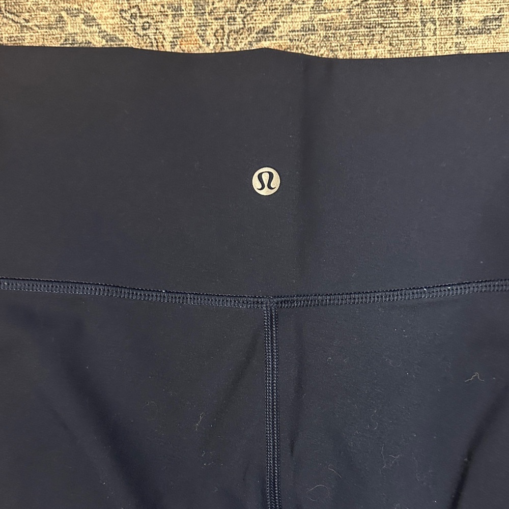 Lululemon Navy Blue Cropped Leggings - Picture 2 of 4